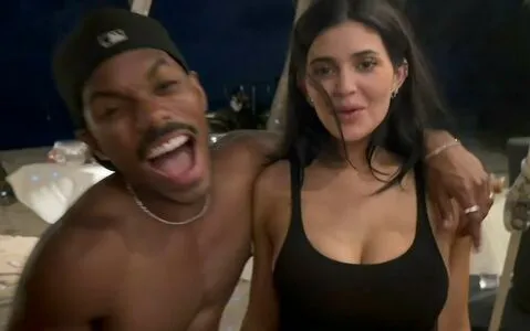 Kylie Jenner OnlyFans Leaked Free Thumbnail Picture - #V6gHg3IYKM