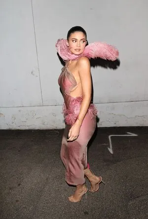 Kylie Jenner OnlyFans Leaked Free Thumbnail Picture - #VAHXXSKS5w