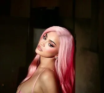 Kylie Jenner OnlyFans Leaked Free Thumbnail Picture - #Wt9oia7aNB