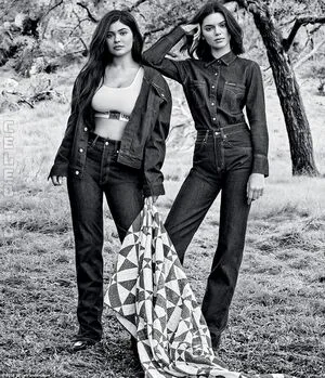 Kylie Jenner OnlyFans Leaked Free Thumbnail Picture - #WzxO2JO9uv