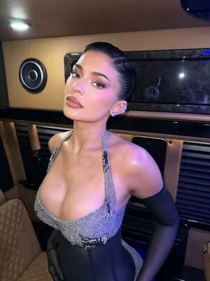 Kylie Jenner OnlyFans Leaked Free Thumbnail Picture - #YVe1N0TcWG