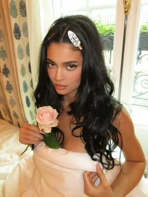 Kylie Jenner OnlyFans Leaked Free Thumbnail Picture - #ZoeWo8T7uB