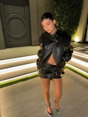 Kylie Jenner OnlyFans Leaked Free Thumbnail Picture - #aDmUggv48r