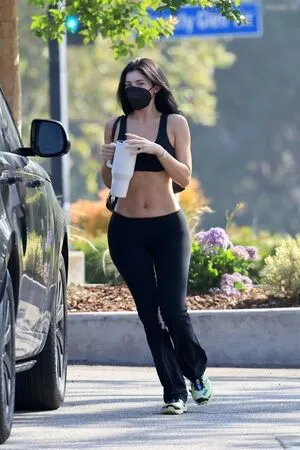 Kylie Jenner OnlyFans Leaked Free Thumbnail Picture - #bMgaH0KyWA