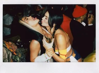 Kylie Jenner OnlyFans Leaked Free Thumbnail Picture - #baLmo5nORA