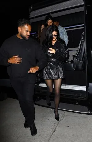 Kylie Jenner OnlyFans Leaked Free Thumbnail Picture - #be8KbpJx7Y