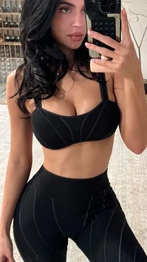 Kylie Jenner OnlyFans Leaked Free Thumbnail Picture - #dCJQmTlNtc