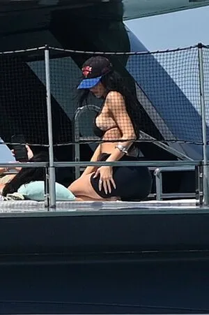 Kylie Jenner OnlyFans Leaked Free Thumbnail Picture - #dIDU8eobft