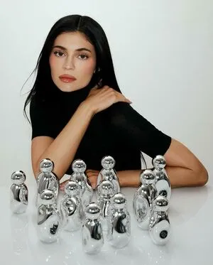 Kylie Jenner OnlyFans Leaked Free Thumbnail Picture - #dOMZW3Bcx7