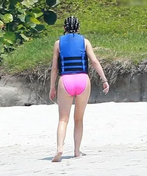 Kylie Jenner OnlyFans Leaked Free Thumbnail Picture - #e4IT0Q4Xqr