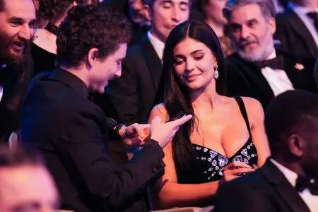 Kylie Jenner OnlyFans Leaked Free Thumbnail Picture - #fSvknJAghv