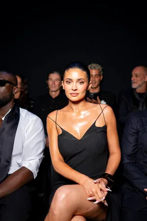 Kylie Jenner OnlyFans Leaked Free Thumbnail Picture - #fjwqxSp5F6