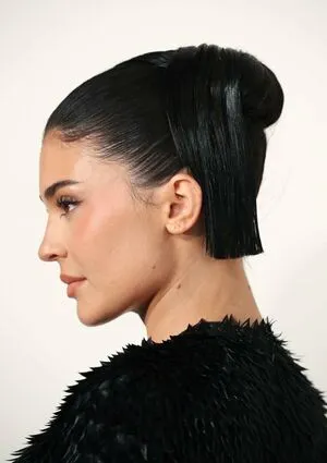 Kylie Jenner OnlyFans Leaked Free Thumbnail Picture - #fwlfhwAVw2