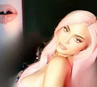 Kylie Jenner OnlyFans Leaked Free Thumbnail Picture - #gPPNpA9CXn