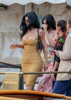 Kylie Jenner OnlyFans Leaked Free Thumbnail Picture - #iAkdudxRUm