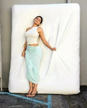 Kylie Jenner OnlyFans Leaked Free Thumbnail Picture - #izYh802Mz0