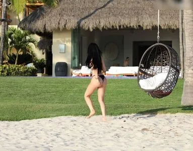 Kylie Jenner OnlyFans Leaked Free Thumbnail Picture - #jtj3kbNQRA