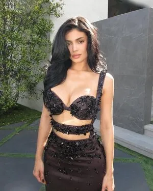 Kylie Jenner OnlyFans Leaked Free Thumbnail Picture - #nHSUbLZkDZ