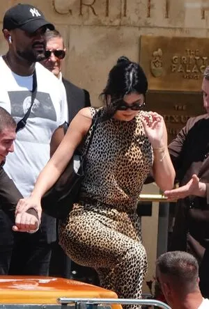 Kylie Jenner OnlyFans Leaked Free Thumbnail Picture - #oWkZkjVRcH