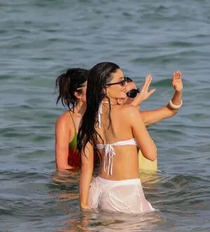 Kylie Jenner OnlyFans Leaked Free Thumbnail Picture - #oxnZt9jC9H