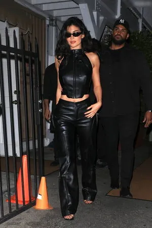 Kylie Jenner OnlyFans Leaked Free Thumbnail Picture - #p9CBi365yx