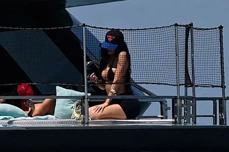 Kylie Jenner OnlyFans Leaked Free Thumbnail Picture - #pQU1B45HY8