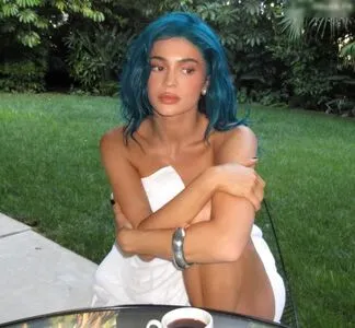 Kylie Jenner OnlyFans Leaked Free Thumbnail Picture - #pwazuUCMrZ