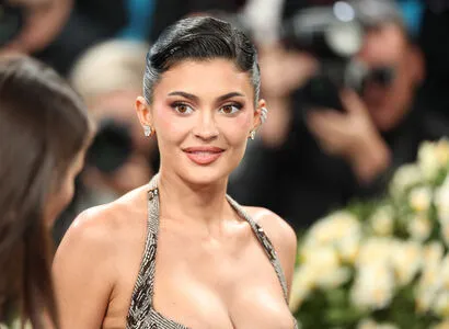 Kylie Jenner OnlyFans Leaked Free Thumbnail Picture - #qT7fZusuu5
