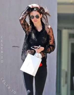 Kylie Jenner OnlyFans Leaked Free Thumbnail Picture - #sco04LRQBg