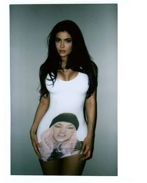 Kylie Jenner OnlyFans Leaked Free Thumbnail Picture - #usHPzKXDzR