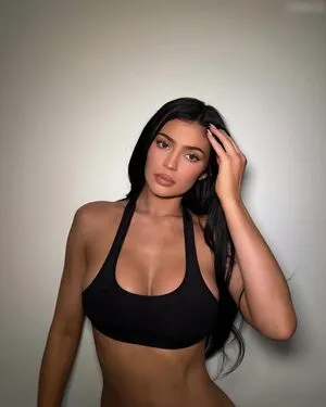 Kylie Jenner OnlyFans Leaked Free Thumbnail Picture - #uxB4J9WbTf