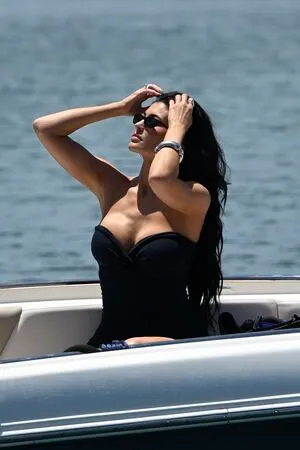 Kylie Jenner OnlyFans Leaked Free Thumbnail Picture - #v96jv1y0I3