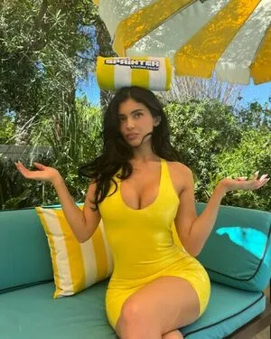 Kylie Jenner OnlyFans Leaked Free Thumbnail Picture - #veF1ZOCioA