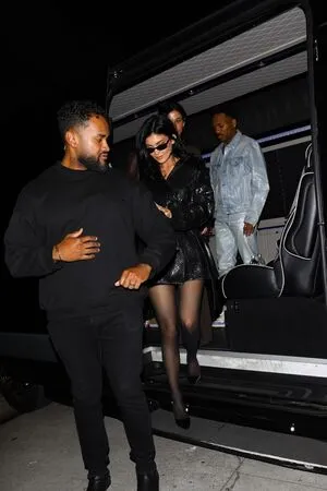 Kylie Jenner OnlyFans Leaked Free Thumbnail Picture - #wxB5c0dhbf