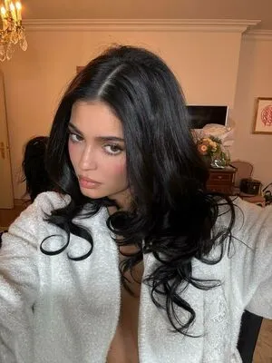 Kylie Jenner OnlyFans Leaked Free Thumbnail Picture - #x8JIQJdblh