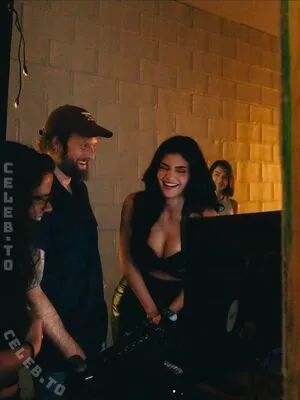 Kylie Jenner OnlyFans Leaked Free Thumbnail Picture - #xvngKCe5nl