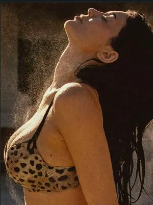 Kylie Jenner OnlyFans Leaked Free Thumbnail Picture - #y7UUiHfJZi