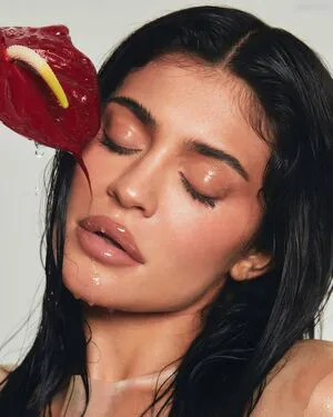 Kylie Jenner OnlyFans Leaked Free Thumbnail Picture - #3Mx4PXtMVt