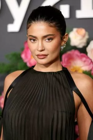 Kylie Jenner OnlyFans Leaked Free Thumbnail Picture - #5opvZ7tCKv