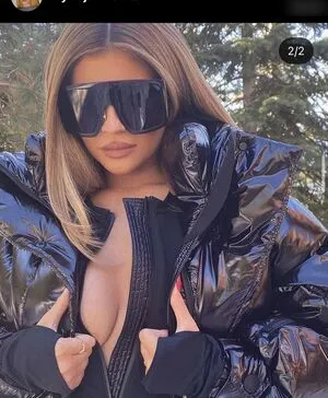 Kylie Jenner OnlyFans Leaked Free Thumbnail Picture - #7IRHGCiZgb