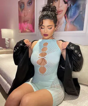 Kylie Jenner OnlyFans Leaked Free Thumbnail Picture - #DOPFxgQPDn