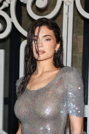 Kylie Jenner OnlyFans Leaked Free Thumbnail Picture - #fDuDczrj7c