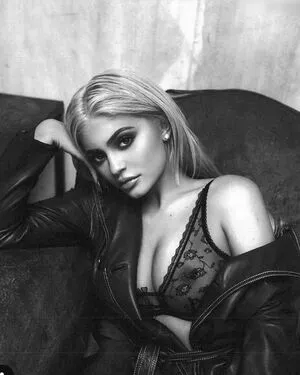 Kylie Jenner OnlyFans Leaked Free Thumbnail Picture - #gTIY7VfyXI