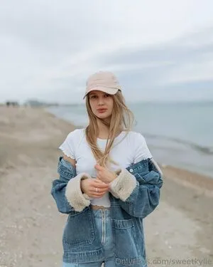 Kylie Oftv OnlyFans Leaked Free Thumbnail Picture - #dC4NwNcHjZ