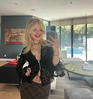 Kylie Rogers OnlyFans Leaked Free Thumbnail Picture - #O1EPJCJyHI