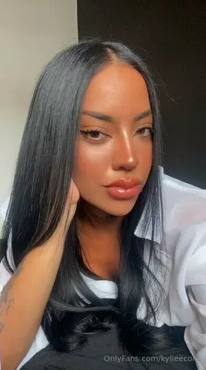 Kylieecole OnlyFans Leaked Free Thumbnail Picture - #EszDjmDvEX