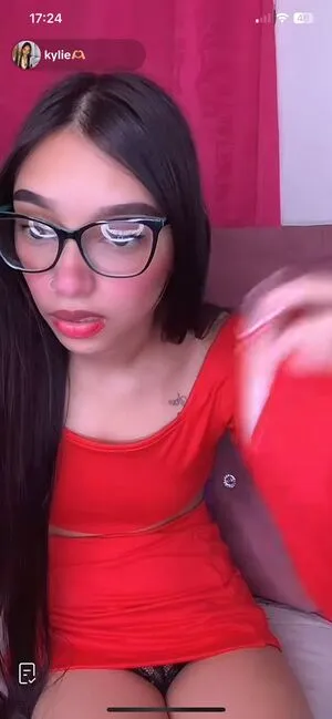 Kyliemiless OnlyFans Leaked Free Thumbnail Picture - #MtWEOmIg58