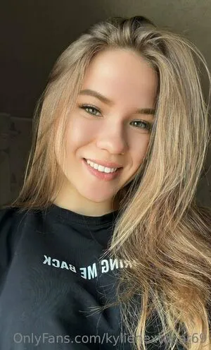 Kylienextdoor69 OnlyFans Leaked Free Thumbnail Picture - #2bMkYLZUHV