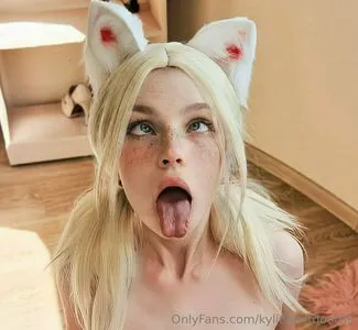 Kylienextdoor69 OnlyFans Leaked Free Thumbnail Picture - #8vMvmiVaF7