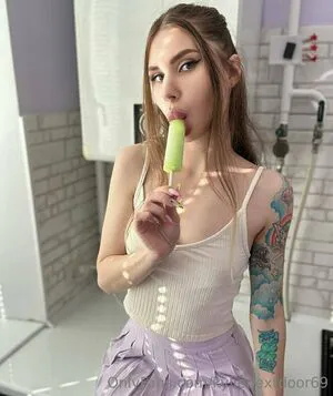 Kylienextdoor69 OnlyFans Leaked Free Thumbnail Picture - #9MhHiOFGHq